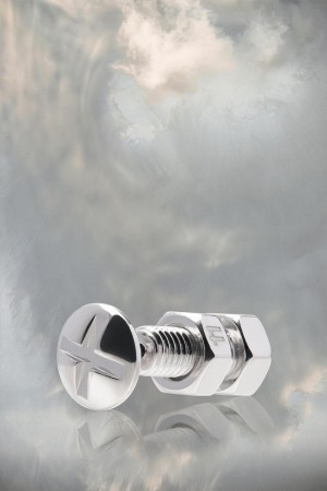 Maison Margiela Bolt And Nut Screw Earring Silver | USA_MM85620