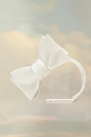 Maison Margiela Bow Tie White | USA_MM93779