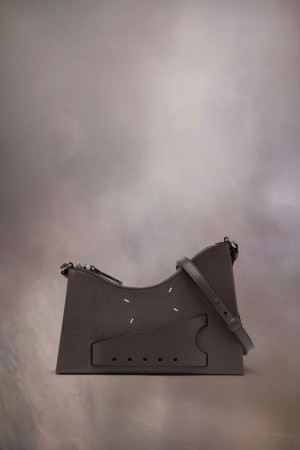 Maison Margiela Snatched Hobo Small Brown | USA_MM53211