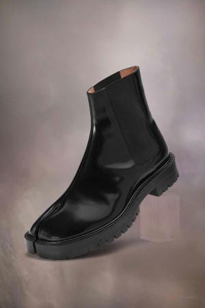 Maison Margiela Tabi Chelsea Boot Black | USA_MM79812