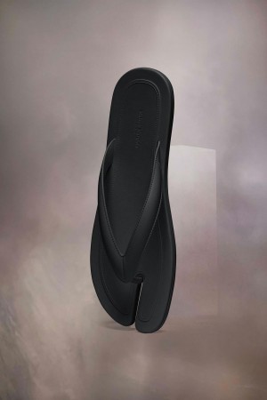 Maison Margiela Tabi Flip-flops Black | USA_MM57679