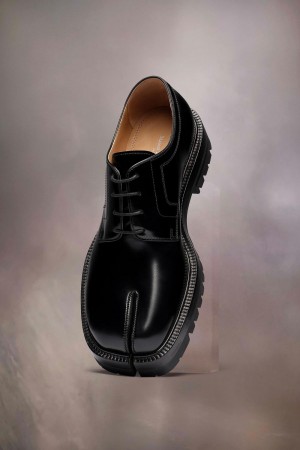 Maison Margiela Tabi Lace-ups Black | USA_MM34352