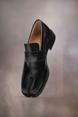 Maison Margiela Tabi Loafer Black | USA_MM85067