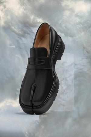 Maison Margiela Tabi Loafers Black | USA_MM76469