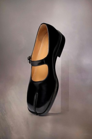 Maison Margiela Tabi Mary-janes Black | USA_MM45893