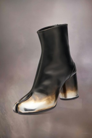 Maison Margiela Tabi Metallic Ankle Boots Gold Black | USA_MM60209