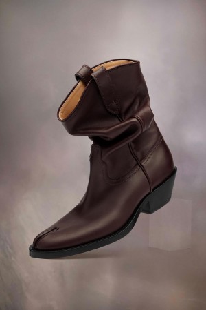 Maison Margiela Tabi Western Boot Brown | USA_MM25552